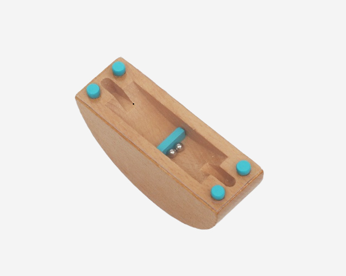 Wooden balance boat